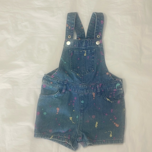 Girls Denim Paint Splatter Overall Shorts Adjustable Straps Pockets. 3T - Picture 1 of 6